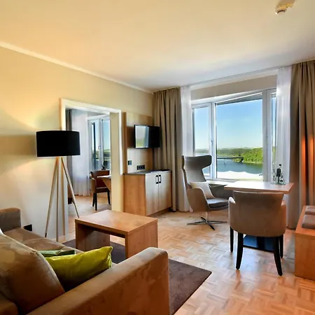 Bio-seehotel 4* Zeulenroda-Triebes