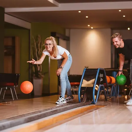 Bio-seehotel 4* Zeulenroda-Triebes