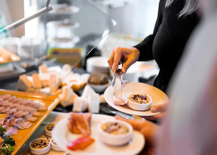 Bio-seehotel Otel 4*