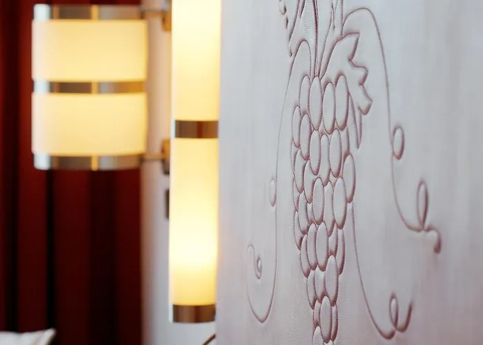 Bio-seehotel Otel 4*